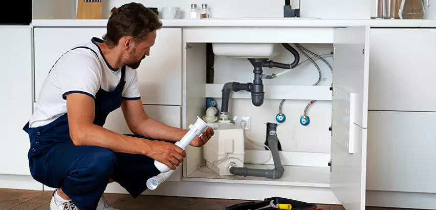 Plumbers for Frozen Pipes in Temple